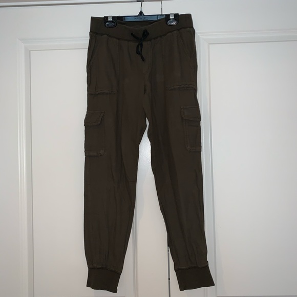 Army Green Cargo Pants, Aritzia, Size XS - Picture 1 of 5